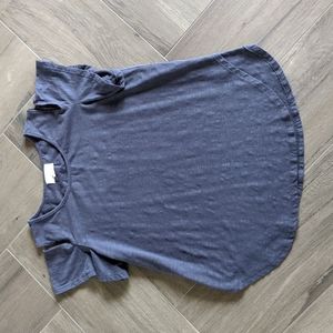 Love cold shoulder t-shirt size s.